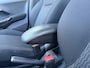 Peugeot 208 1.2 PureTech Blue Lion 5 deurs [ Fm navi,apple carplay,airco,cruise,pdc ]