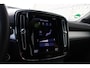 Volvo XC40 1.5 T4 Plug-in hybrid Core Bright | Achteruitrijcamera | Parkeersensoren voor & achter | Cruise control | Apple Carplay & Android Auto | Keyless entry & start | Rijstrooksensor met correctie | Verkeersbord detectie |