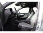 Volvo XC40 1.5 T4 Plug-in hybrid Core Bright | Achteruitrijcamera | Parkeersensoren voor & achter | Cruise control | Apple Carplay & Android Auto | Keyless entry & start | Rijstrooksensor met correctie | Verkeersbord detectie |