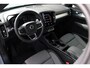 Volvo XC40 1.5 T4 Plug-in hybrid Core Bright | Achteruitrijcamera | Parkeersensoren voor & achter | Cruise control | Apple Carplay & Android Auto | Keyless entry & start | Rijstrooksensor met correctie | Verkeersbord detectie |