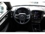 Volvo XC40 1.5 T4 Plug-in hybrid Core Bright | Achteruitrijcamera | Parkeersensoren voor & achter | Cruise control | Apple Carplay & Android Auto | Keyless entry & start | Rijstrooksensor met correctie | Verkeersbord detectie |