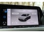 Volkswagen Golf 1.0 eTSI Life Business | Stoelverwarming | Camera | Massage |