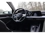 Volkswagen Golf 1.0 eTSI Life Business | Stoelverwarming | Camera | Massage |