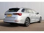 Skoda Octavia Combi 1.0 e-TSI Sport Business Automaat Sportstoelen 17 inch LMV Navigatie Clima Adaptive Cruise Sfeerverlichting