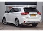 Mitsubishi Outlander 2.4 PHEV Pure+ Leer / Trekhaak / Side skirts