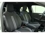 Opel Corsa-e Electric Long Range GS 51 kWh | Navigatie | Stoel & Stuurverwarming | Keyless | 17" Lichtmetalen velgen | Zwart dak | DAB Radio