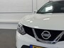 Nissan Qashqai 1.6 N-Connecta | Dealer onderhouden | Trekhaak | Panorama dak |
