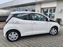Toyota Aygo 1.0 VVT-i x-play | Navi | Achteruitrijcamera | Airco | Radio