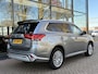 Mitsubishi Outlander 2.4 PHEV Intense | Cruise Control | Achteruitrijcamera | Navigatie via Carplay/Android |