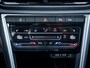 Volkswagen T-Roc 1.0 TSI Life Business // carplay // camera // winterpakket