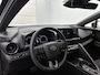 Toyota C-HR 1.8 Hybrid 140 First Edition | Stoel + Stuur + Voorruitverwarming | Blindspot | Groot Scherm | LED |