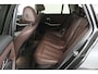 BMW 3-Serie Touring 318i High Executive Edition (PANORAMADAK, TREKHAAK, STOELVERWARMING, CAMERA, NAVIGATIE, PARKEERSENSOREN)