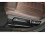 BMW 3-Serie Touring 318i High Executive Edition (PANORAMADAK, TREKHAAK, STOELVERWARMING, CAMERA, NAVIGATIE, PARKEERSENSOREN)