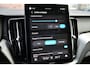 Volvo XC60 2.0 T6 Plug-in AWD Ultra Black Edition Pano ACC HUD 360 H/K 21inch Stuurverw