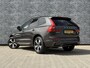 Volvo XC60 2.0 T6 Plug-in Hybrid AWD Plus Dark | PHEV | Long Range | Panoramadak | Sportstoelen | Verwarmde Voorruit | LED Koplampen Adaptief | Harman Kardon Audio | Navigatie | Keyless Entry | Elektrische Verstelbare Voorstoelen