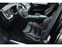 Volvo XC60 2.0 T8 Plug-in hybrid AWD Plus Dark Pano H&K Elec.trekhaak Memory