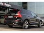 Volvo XC60 2.0 T8 Plug-in hybrid AWD Plus Dark Pano H&K Elec.trekhaak Memory