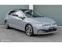 Volkswagen Golf 1.5 eTSI STYLE 150PK/DSG/ACC/CAMERA/PANO/VOL