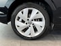 Volkswagen Golf 1.5 eHybrid 204pk Life Edition | Adaptive cruise control | Stoel- en stuurverwarming | Extra getint glas