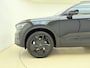 Volvo EX40 Extended Range Plus Black Edition / Pixel Koplampen / 360 Camera / 20'' / Nubuck / Harman&Kardon Audio / Getint Glas / ACC / BLIS / Stoel + Stuurw. Verwarming /
