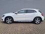 Mercedes-Benz GLA 180 Business Solution AMG AUTOMAAT | Trekhaak | Cruise | Panorama Schuif/kantel Dak | Navigatie | Camera | AMG-styling