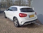 Mercedes-Benz GLA 180 Business Solution AMG AUTOMAAT | Trekhaak | Cruise | Panorama Schuif/kantel Dak | Navigatie | Camera | AMG-styling