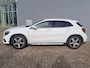 Mercedes-Benz GLA 180 Business Solution AMG AUTOMAAT | Trekhaak | Cruise | Panorama Schuif/kantel Dak | Navigatie | Camera | AMG-styling