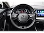 Skoda Octavia Combi 1.0 e-TSI Business Edition | Apple CarPlay | Stoelverw. | Camera | Sportstoelen