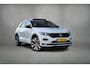 Volkswagen T-Roc 1.5 TSI R-Line | Pano | Trekhaak | Virtual | Apple CarPlay
