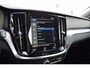 Volvo V60 2.0 B3 Momentum Business | Trekhaak | Apple CarPlay | ACC | Climate