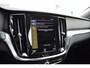 Volvo V60 2.0 B3 Momentum Business | Trekhaak | Apple CarPlay | ACC | Climate
