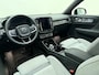 Volvo XC40 Recharge Ultimate / Wool Blend / Panoramadak / Pixel Koplampen / Elektr. Stoelen / Trekhaak / 360 Camera /  Harman&Kardon Audio / Stoel + Stuurw. Verwarming /