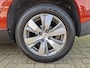 Peugeot 2008 1.2 PureTech Allure | Trekhaak | Panorama Dak | Navigatie | Climate & Cruise Control |