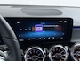 Mercedes-Benz EQB 350 4Matic 67kWk 293pk // Camera // Cruise Control // Carplay // Elek. Achterklep // Sfeerverlichting