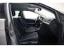Volkswagen Golf 1.0 TSI Comfortline 5-drs [ Navi Camera Climate Sportstoelen ]