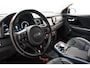 Kia Niro EV e-Niro ExecutiveLine 64 kWh [ Adapt.cruise JBL Stoelkoeling/verwarming ]