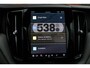 Volvo XC60 2.0 T6 Plug-in hybrid AWD Plus Bright | Blond Lederen bekleding | Google Infotainment | Stoelverwarming | Semi-Electrische Wegklapbare trekhaak | Parkeerverwarming |