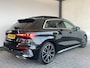 Audi A3 Sportback 30 TFSI S-Line edition|Panoramadak|Afneembare Trekhaak|All-Season|18-inch