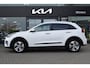 Kia Niro EV e-Niro ExecutiveLine 64 kWh | Memory | Stoelverwarming+Ventilatie | Adaptieve Cruise Control | Tot 10Jr. Kia-Garantie |
