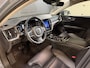 Volvo V60 2.0 T6 Plug-in hybrid AWD Essential Bright | Leder | Elektr. trekhaak | Adaptive cruise | Verwarmbaar stuur/voorstoelen | Full LED | Carplay
