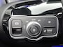 Mercedes-Benz A-klasse 250 e Business Solution AMG | AMG Line Plus pakket | Nightpakket | Smartphone-integratie | Panoramaschuifdak | MULTIBEAM LED | 360° camera | Head-up display | 19 inch AMG velgen | Augmented Reality navigatie |