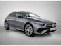 Mercedes-Benz A-klasse 250 e Business Solution AMG | AMG Line Plus pakket | Nightpakket | Smartphone-integratie | Panoramaschuifdak | MULTIBEAM LED | 360° camera | Head-up display | 19 inch AMG velgen | Augmented Reality navigatie |
