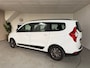 Dacia Lodgy 1.2 TCe Lauréate 7persoons, Airco