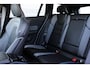 Volvo V60 2.0 T6 Plug-in hybrid AWD Ultra Dark | Elektrisch glazen panorama-dak | Elektrisch verstelbare bestuurders- en bijrijdersstoel met geheugen | Dodehoek detectie met correctie | Pilot assist & adaptieve cruise control | Rondomzicht camera | Head-up display | Extra getint glas | Nappa lederen/ Open grid textiel bekleding | Google services | Apple Carplay & Android Auto | Voorstoelen & stuurwiel verwarmd | Keyless Entry & Drive |
