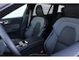 Volvo V60 2.0 T6 Plug-in hybrid AWD Ultra Dark | Elektrisch glazen panorama-dak | Elektrisch verstelbare bestuurders- en bijrijdersstoel met geheugen | Dodehoek detectie met correctie | Pilot assist & adaptieve cruise control | Rondomzicht camera | Head-up display | Extra getint glas | Nappa lederen/ Open grid textiel bekleding | Google services | Apple Carplay & Android Auto | Voorstoelen & stuurwiel verwarmd | Keyless Entry & Drive |