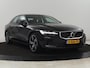 Volvo S60 2.0 T6 AWD Twin Engine R-Design | Stoelverwarming | Adaptive cruise | Standkachel | Camera | 19'' | Carplay | Full LED | Navigatie | Side Assist | Half leder | Origineel NL | PHEV | Plug In