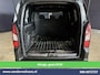 Peugeot Partner 1.6 VTi 98pk **Marge, Geen BTW** Benzine motor L1H1 Euro6 Airco | 3-Zits | Parkeersensoren Achterklep, Bijrijdersbank
