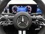 Mercedes-Benz A-klasse 250 e Business Solution AMG | AMG Line Plus pakket | Trekhaak | 360° camera | Smartphone-integratie | Panoramaschuifdak | MULTIBEAM LED | Head-up display | 19 inch AMG velgen | Augmented Reality navigatie |