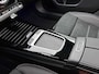 Mercedes-Benz A-klasse 250 e Business Solution AMG | AMG Line Plus pakket | Trekhaak | 360° camera | Smartphone-integratie | Panoramaschuifdak | MULTIBEAM LED | Head-up display | 19 inch AMG velgen | Augmented Reality navigatie |