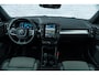Volvo XC40 2.0 B4 Plus Dark | Trekhaak | Achteruitrijcamera | Harman Kardon Audio | Adaptive Cruise Control | Stoel-/Stuurverwarming | Elektrisch Verstelbare Bestuurdersstoel |